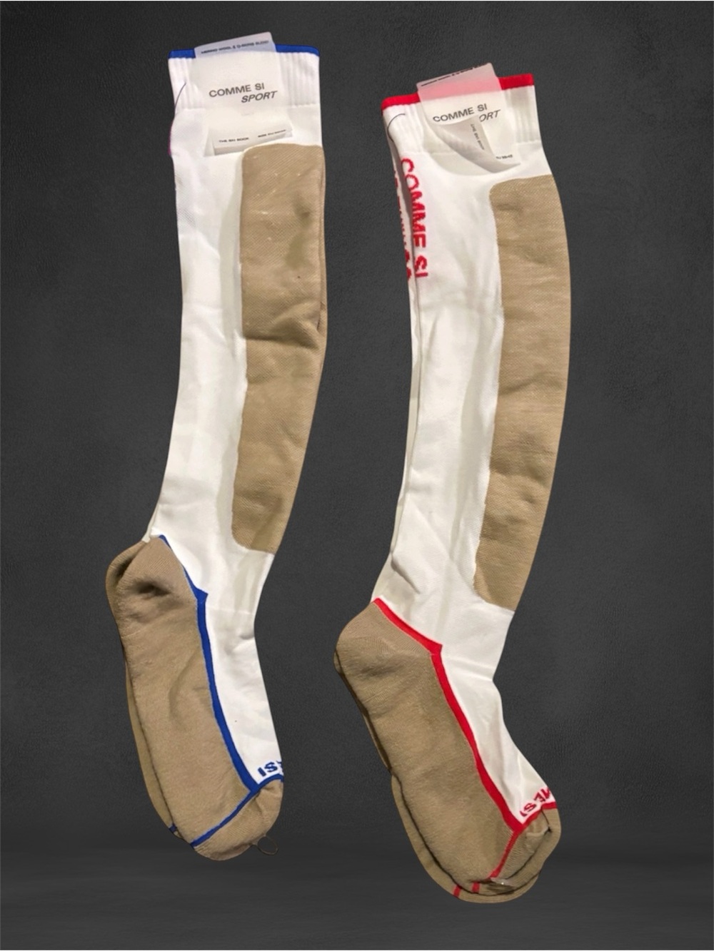 NWT Comme Si Sport Men’s White Knee-High Socks with Blue and Red Trim Sz 39/42